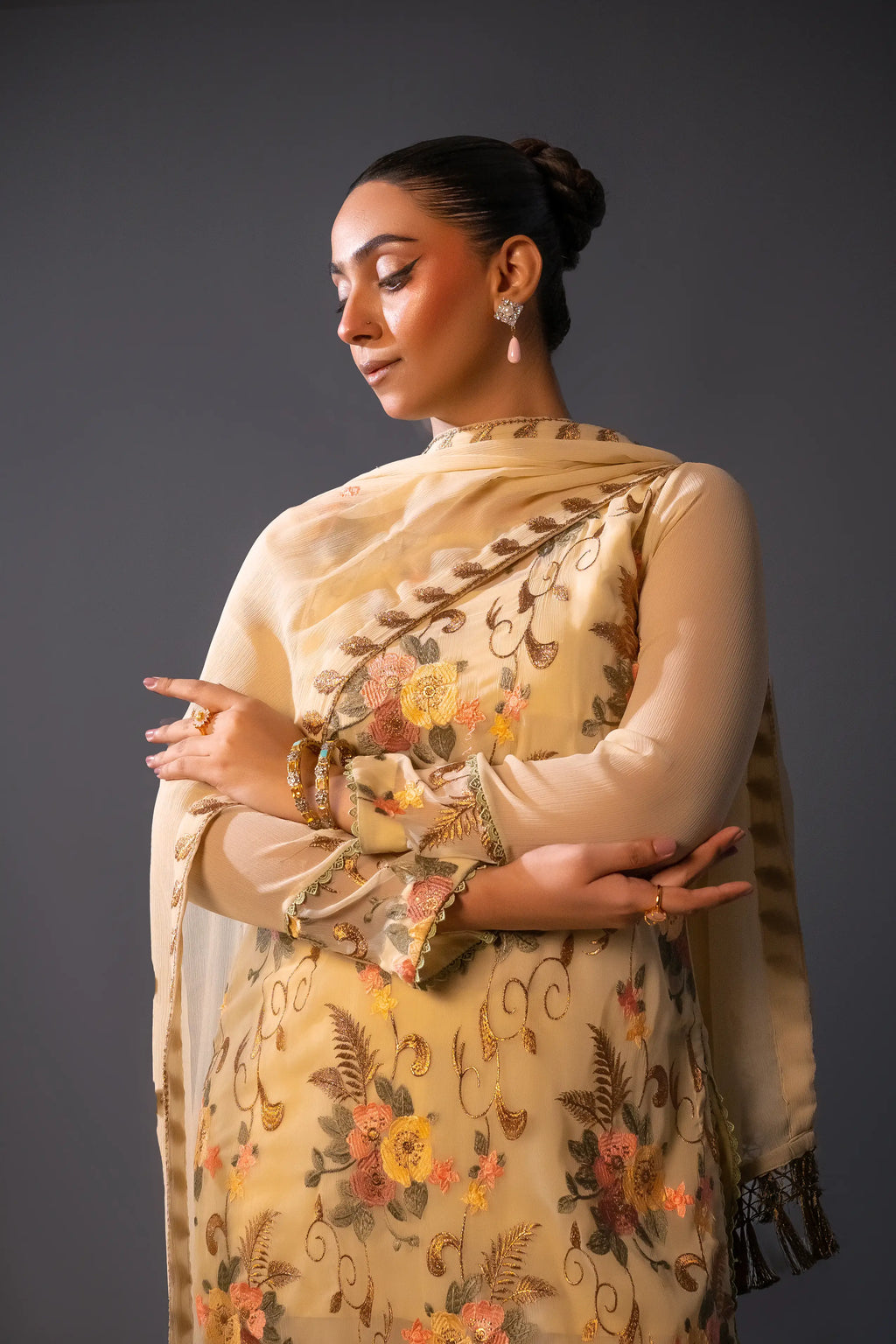 Ivory Bloom - LHC 013
