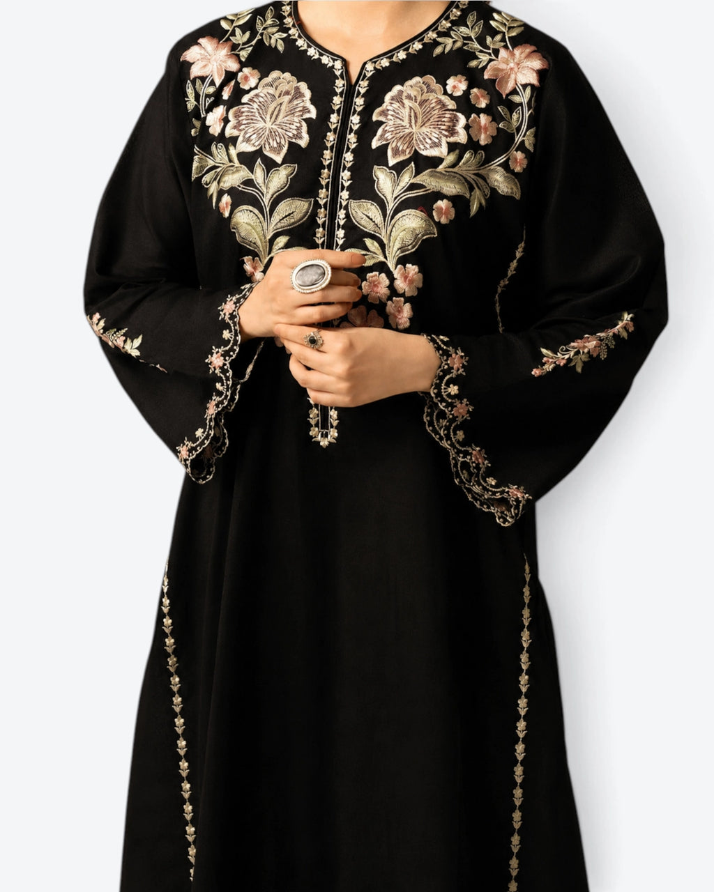Veera Black